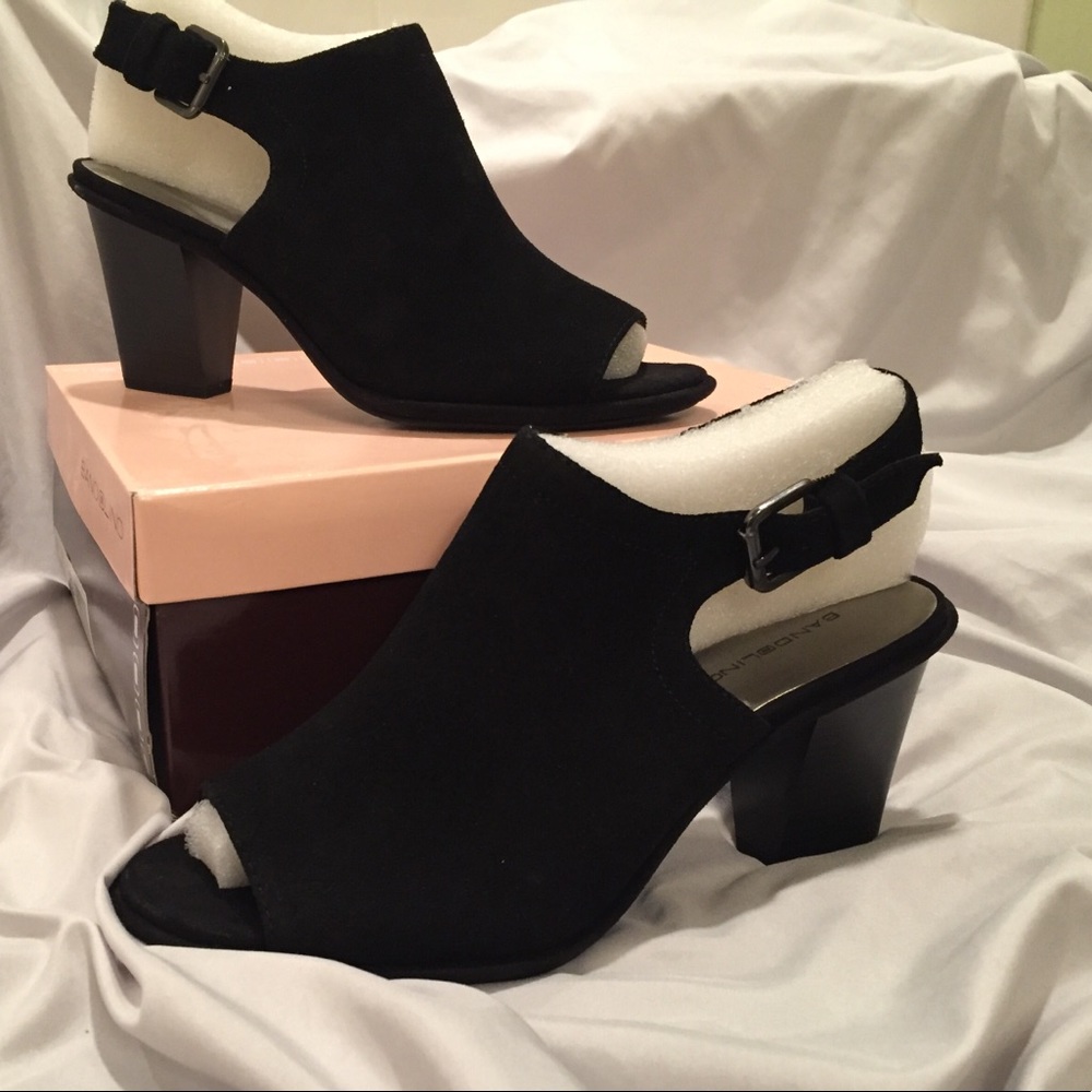 NEW Bandolino open toe suede booties